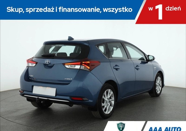 Toyota Auris cena 72000 przebieg: 81760, rok produkcji 2017 z Kisielice małe 277